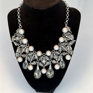 Alfani elegant necklace and stretch bracelet